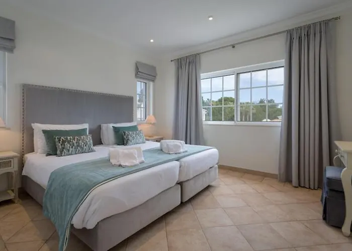 アパート Aleisha ヴァーレ・ド・ローボ